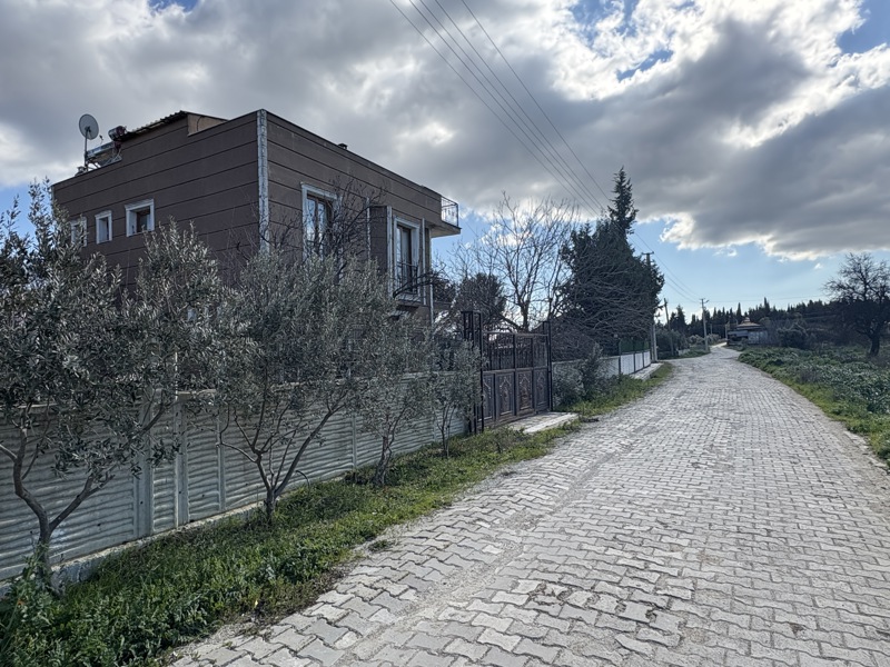 İZMİR MENDERES'DE 2 KATLI 3+1 237 M2 SATILIK MÜSTAKİL EV (101056888)